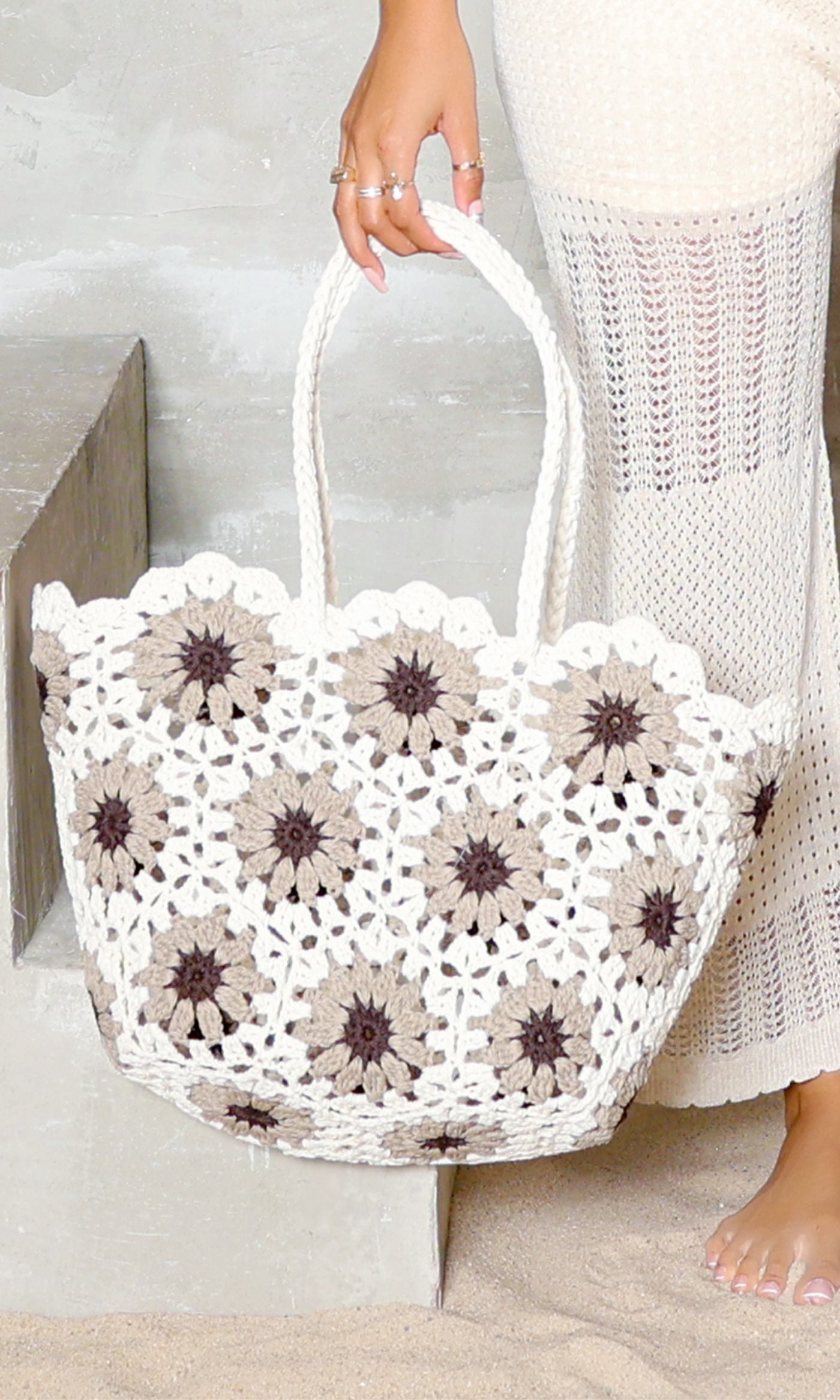 Daisy Delight Crochet Tote Bag - White