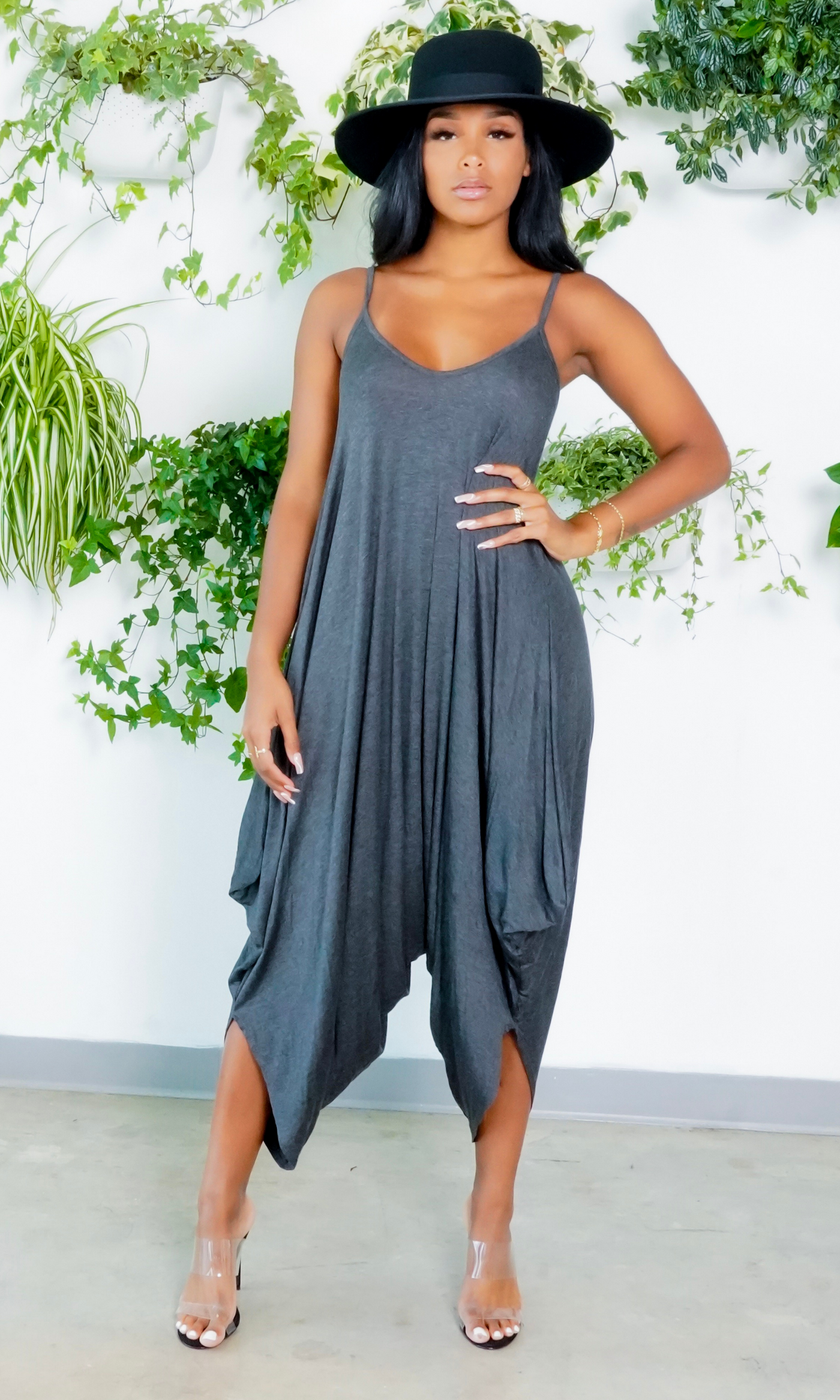 Chic Loose Harem Jumpsuit - charcoal - Cutely Covered