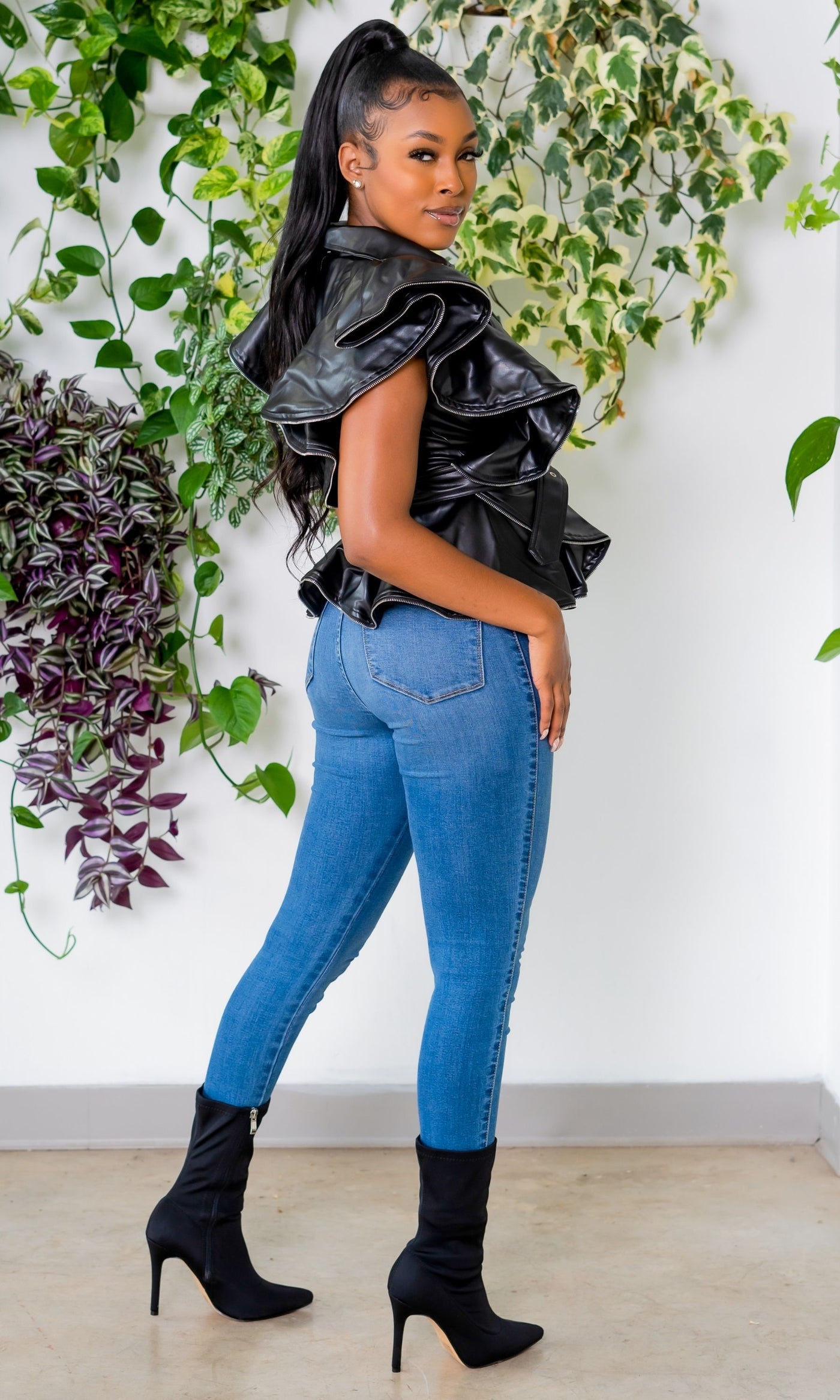 Going Live Sleeveless Vegan Leather Ruffle Jacket - Black - Cutely Covered